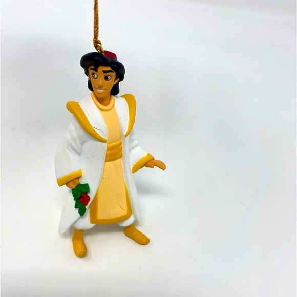Vintage Disney Aladdin Christmas Ornament - Picture 1 of 3